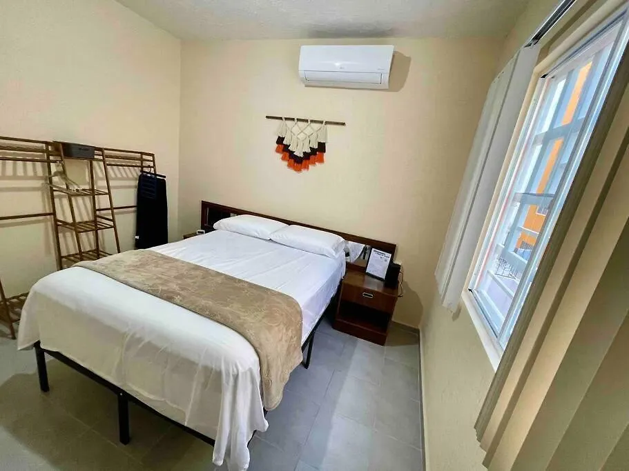 Departamento Inteligente - Wifi-Starlink - Hielos Ma Playa del Carmen 0*,